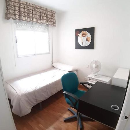 Apartament Plaza Puerta Nueva Murcja Zewnętrze zdjęcie