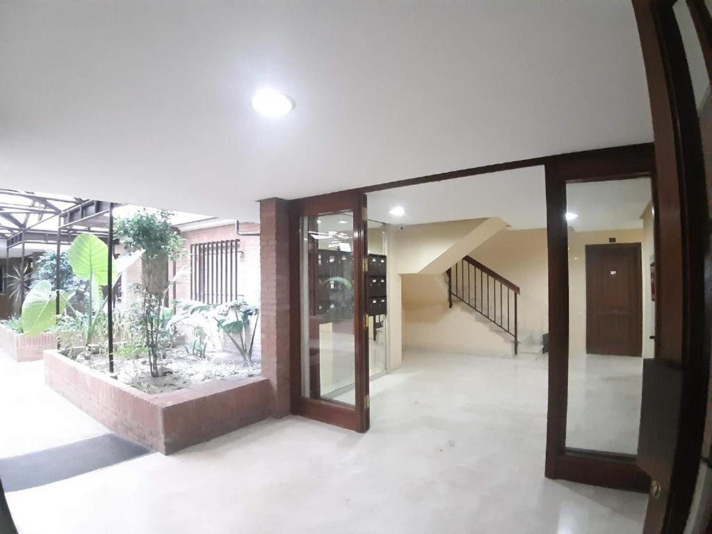 Apartament Plaza Puerta Nueva Murcja Zewnętrze zdjęcie